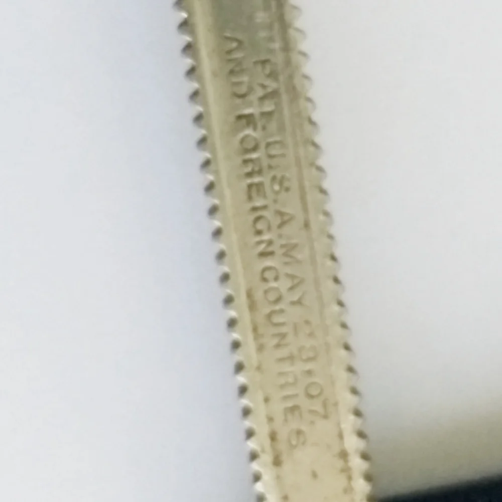 VINTAGE Hair Razor Shaper Trimmer Barber Salon Tool Retro